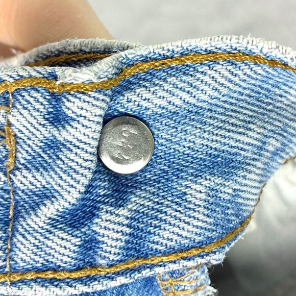 VTG 90s Levis 501 Jeans Women 5 Short (26x29) Button Fly Distressed Faded USA - Picture 12 of 12